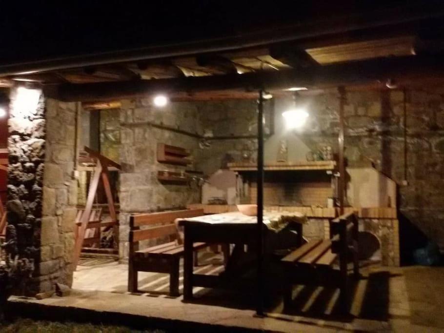 Παραδοσιακή Πέτρινη Κατοικία Στην Βλάχα Ελάτης Esterno foto